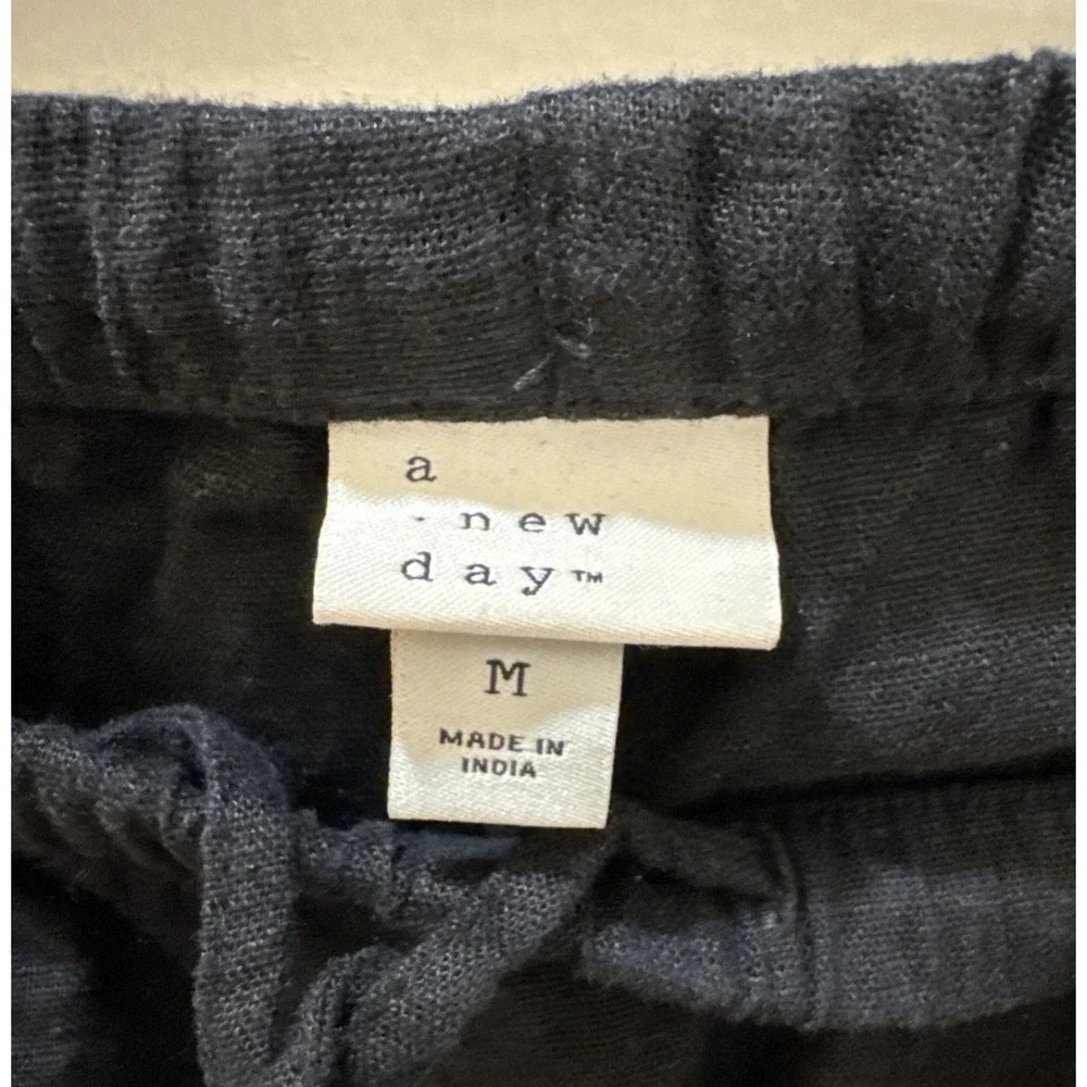 A New Day Black Linen Blend Pull On Shorts Size M Waistband High Waist - Picture 3 of 7
